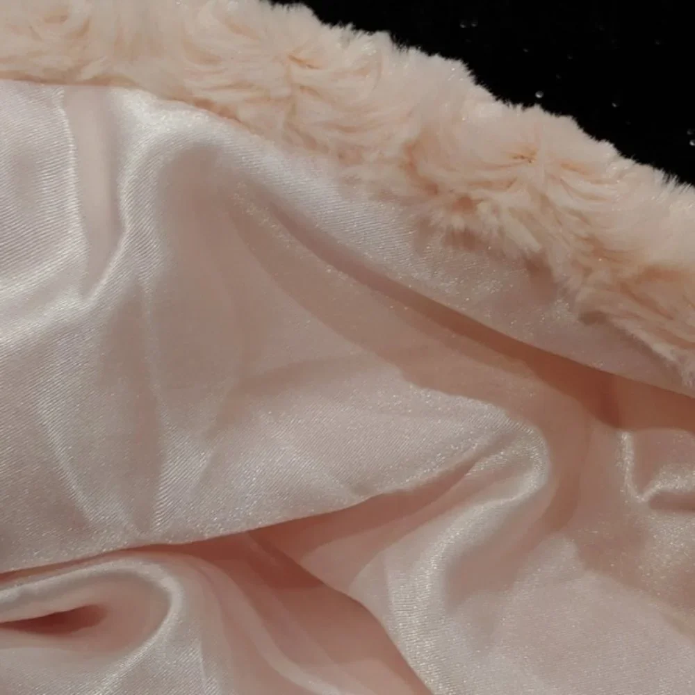 Faux Fur Infinity Scarve
